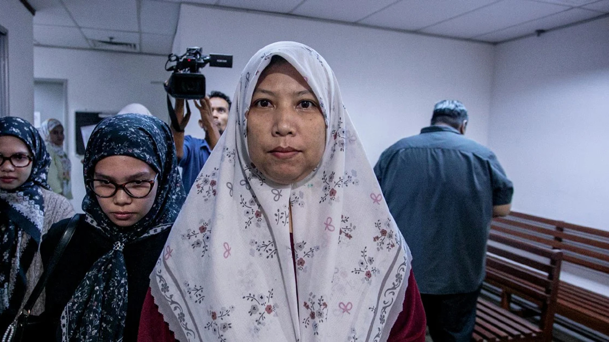 Woman Fined RM500 for Assault on Sultan of Perak During National Day Event