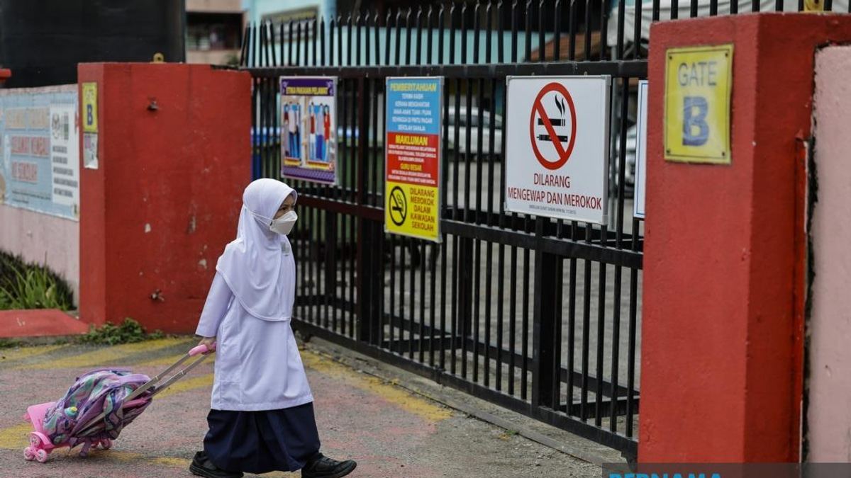 Schools Can Close At Principal's Discretion When Air Quality Deteriorates Severely