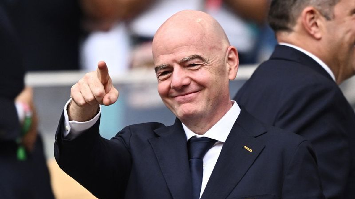 FIFA's Inclusive World Cup Promise Undermined by US Visa Restrictions, Rights Groups Warn