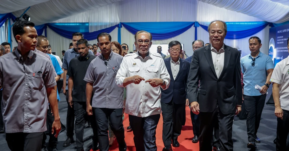 Malaysia's Non-Aligned Stance Attracts Global Investors, Says Anwar