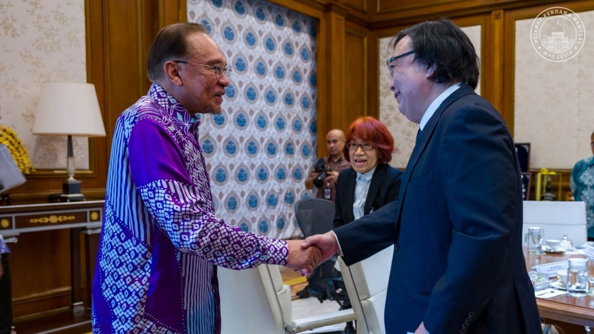 PM Anwar Meets Genron NPO Leader to Deepen Japan Ties and Regional Dialogue