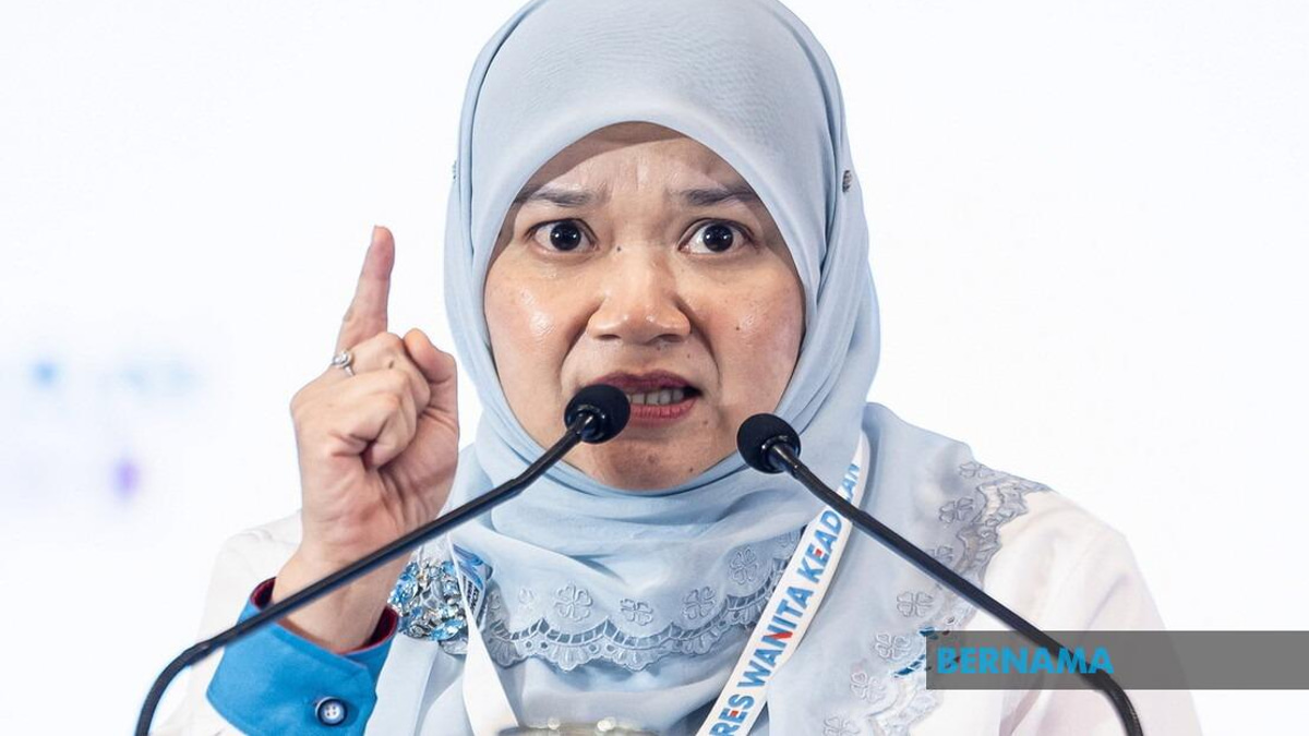 Political Debate Should Focus on Ideas and Solutions, Not Religion, Says Fadhlina