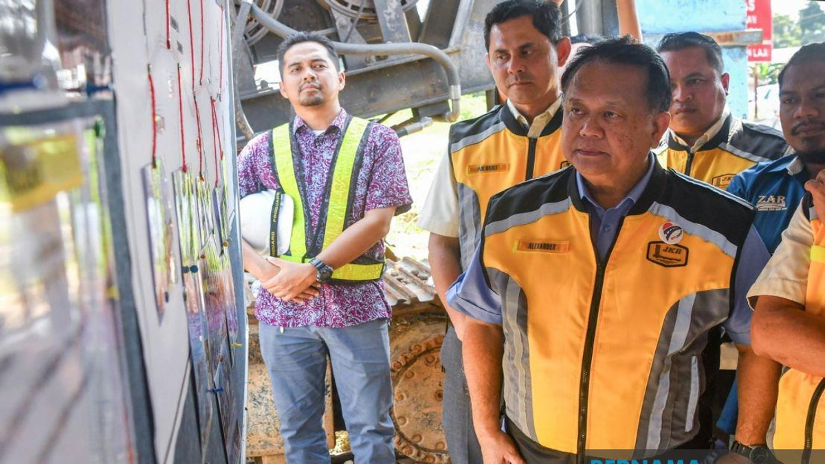 Works Ministry Intensifies Oversight of 50 Stalled Infrastructure Projects Nationwide