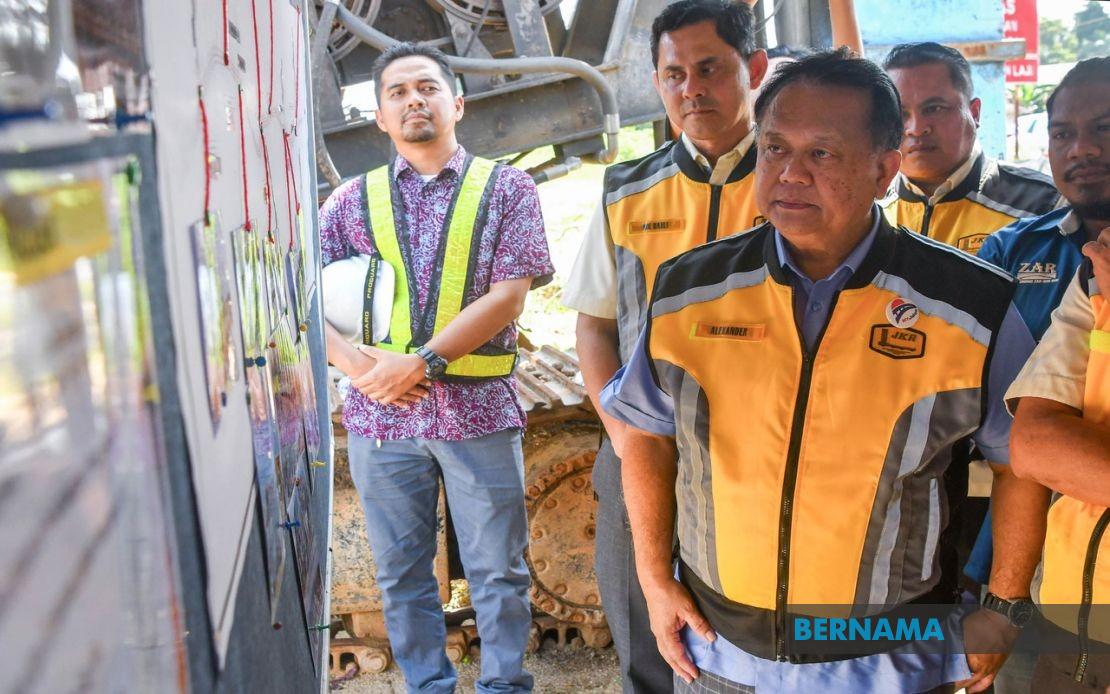 Works Ministry Intensifies Oversight of 50 Stalled Infrastructure Projects Nationwide
