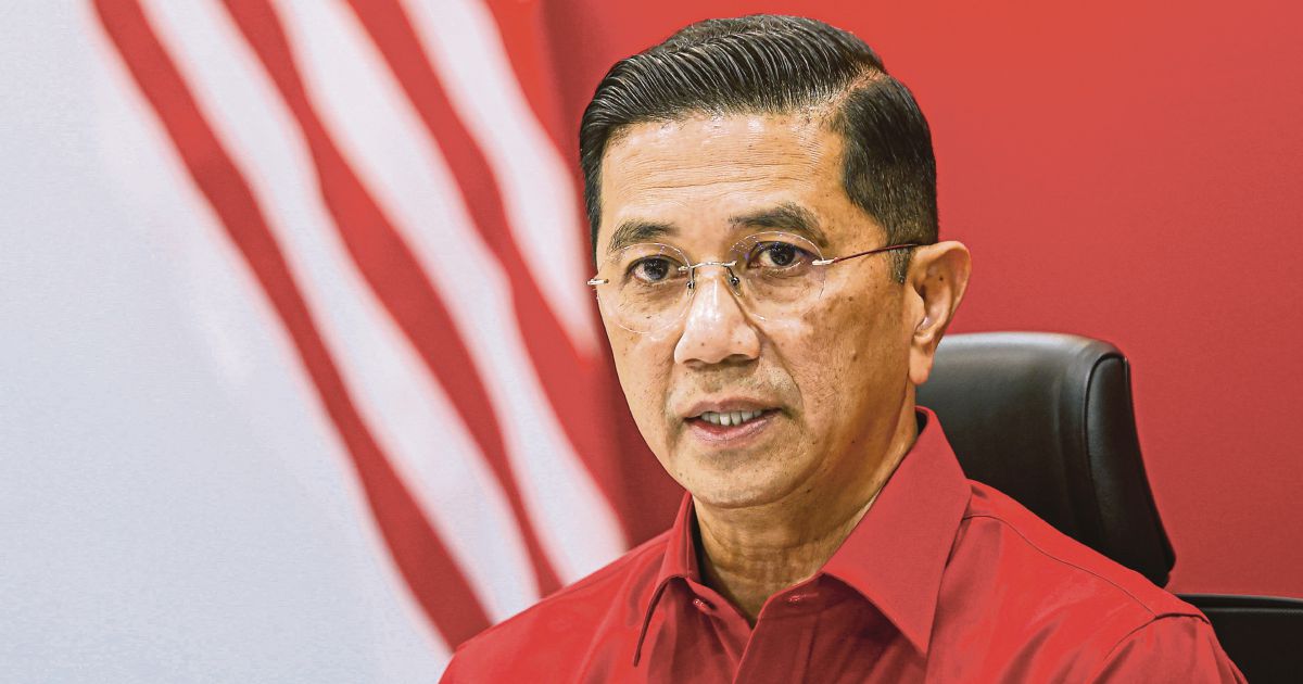 Azmin Dismisses Hadi's Assertion That Bersatu Has Quit Perikatan Nasional