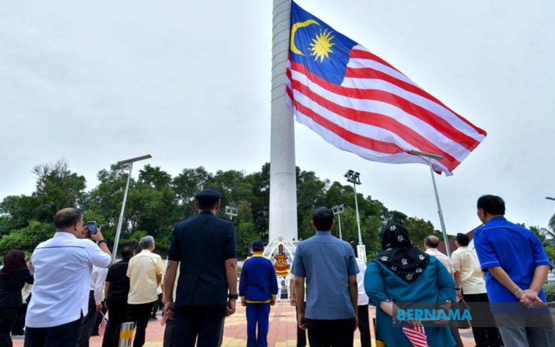Sultan of Selangor Emphasises Jalur Gemilang as Symbol Uniting All Malaysians
