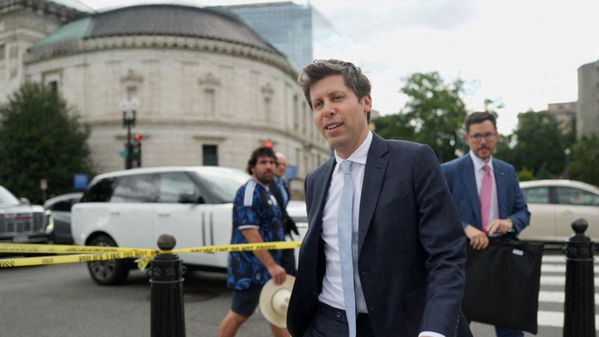 Tech Giants to Discuss AI Safety Framework With Trump Administration Following Security Breaches