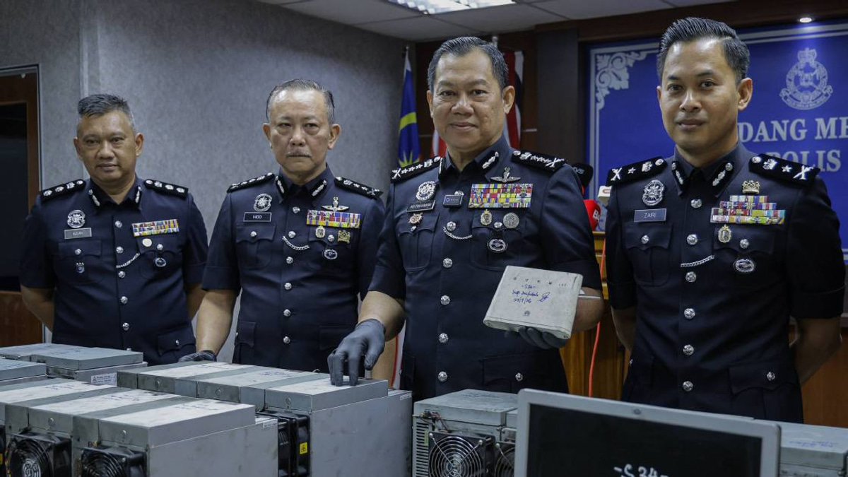 Johor Police Dismantle Bitcoin Mining Operation Built on Stolen Power