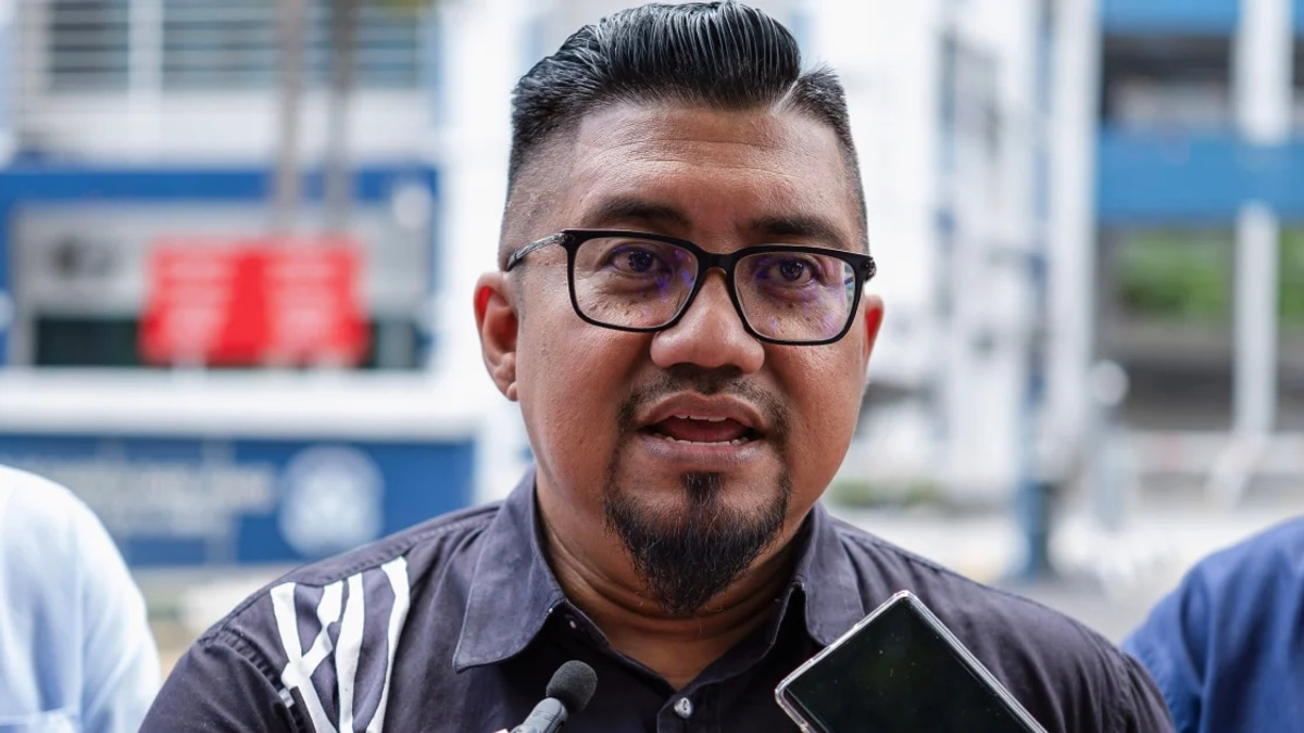 Activist Chegubard Pleads Not Guilty to Sedition Charge Over Negeri Sembilan Royal Remarks