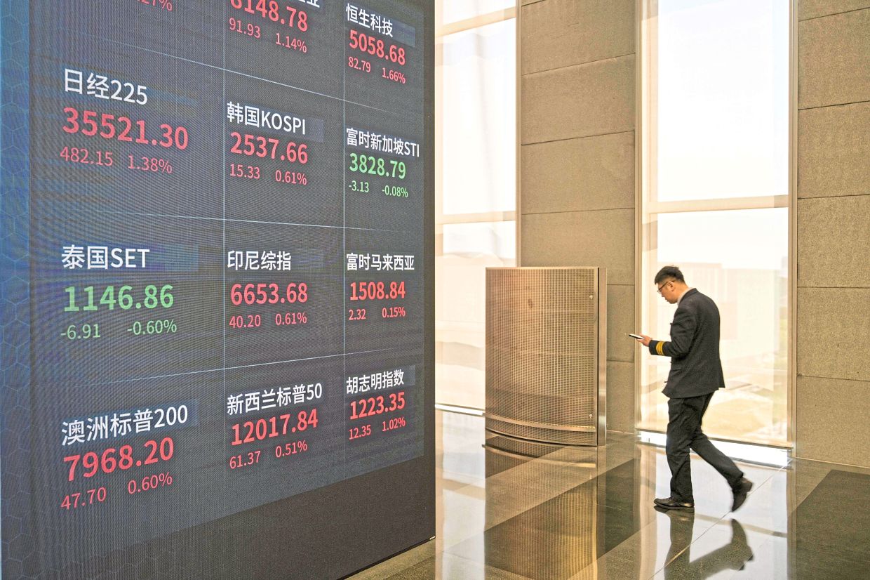 China's Property Market Braces for Upheaval as Beijing Overhauls Presale Funding Model