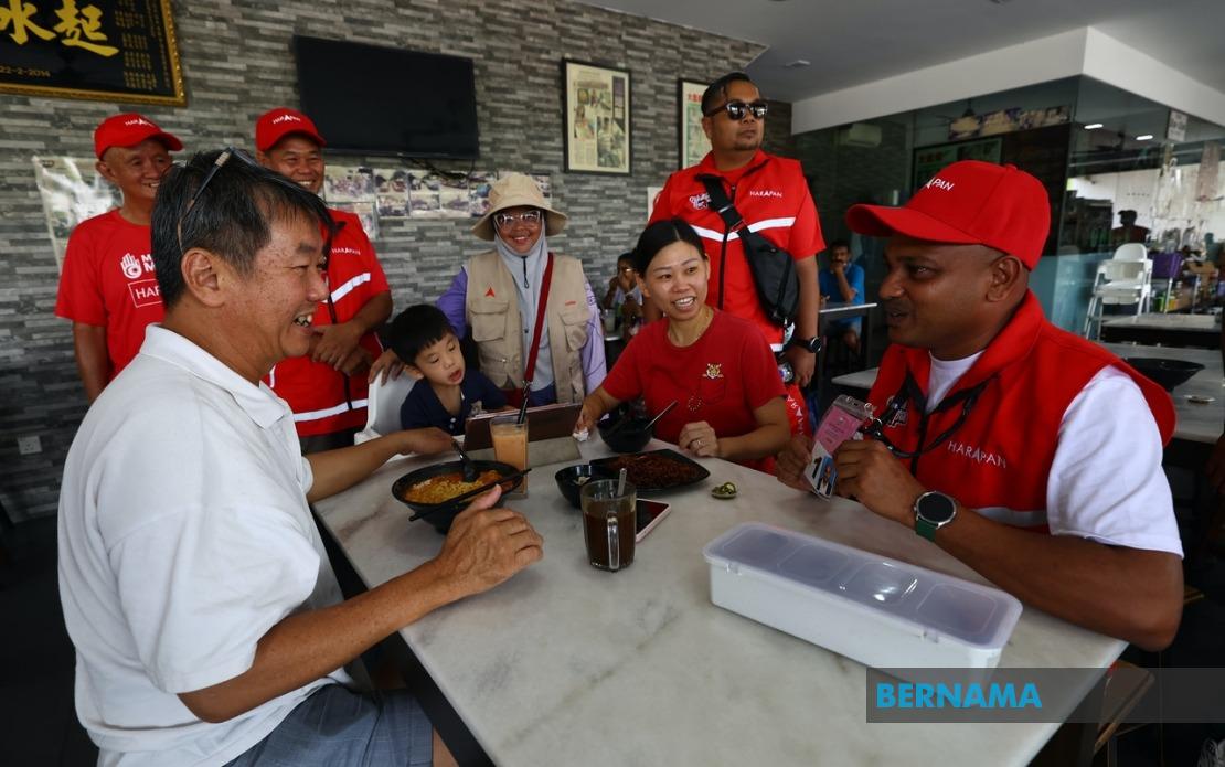 Guna Balakrishnan Pushes Final Campaign Drive in Layang-Layang as Johor Poll Nears
