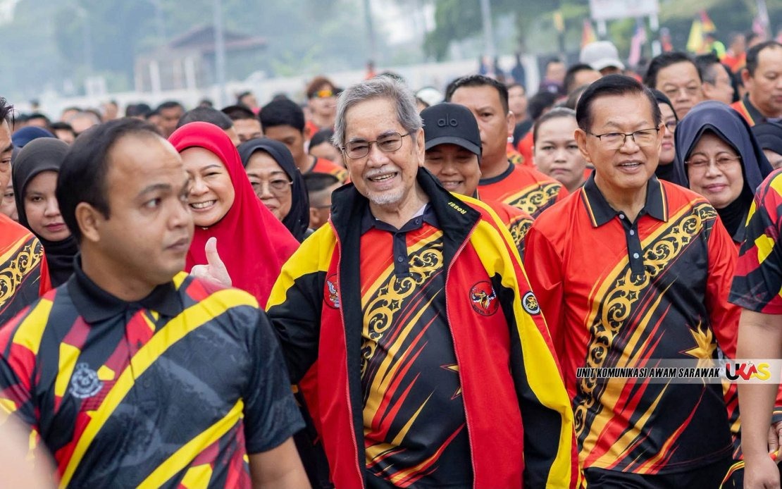 Over 10,000 Sarawakians March in Sibu for Unity Walk Celebrating State Day