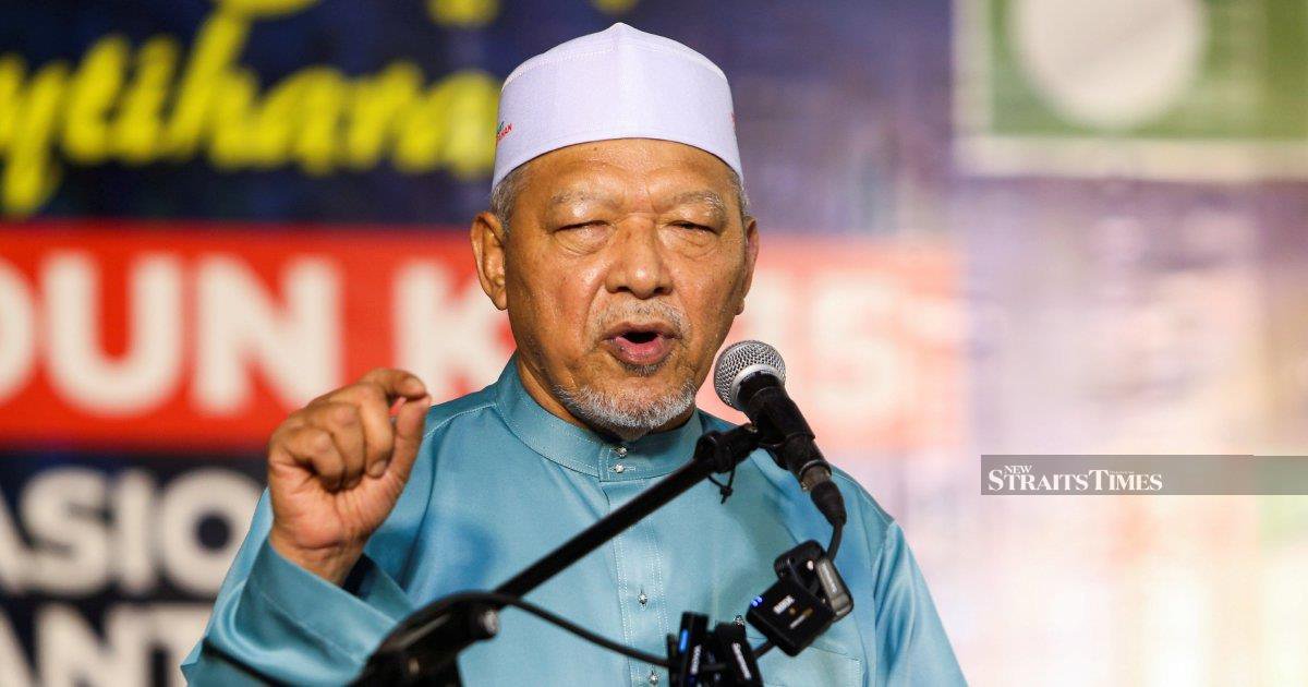 PAS President Hadi Endorses Electoral Pact with Barisan Nasional Across Three States