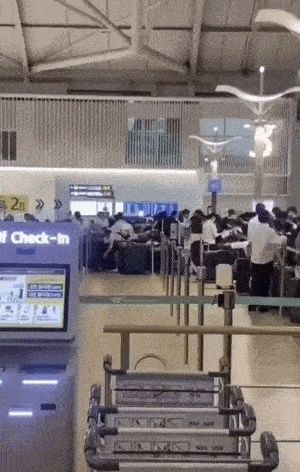 South Korea's Incheon Airport Steps Up Security After Queue-Jumping Incidents Involving Chinese Traders
