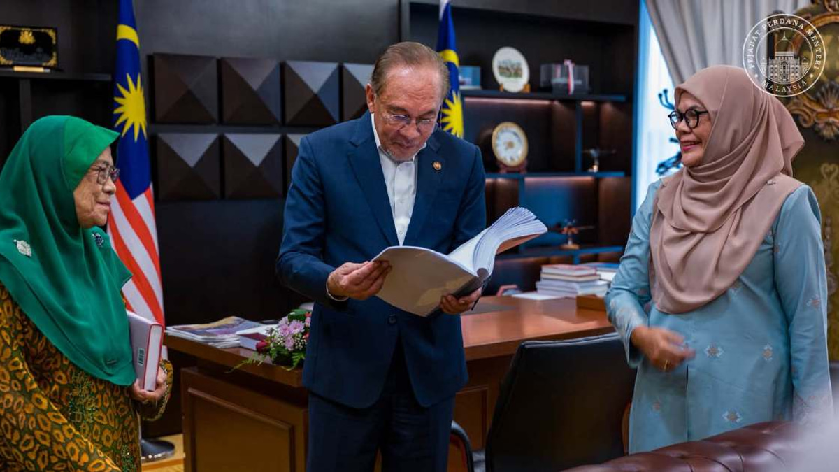 Anwar's Ideological Blueprint Aims to Guide Future Nation-Building Efforts