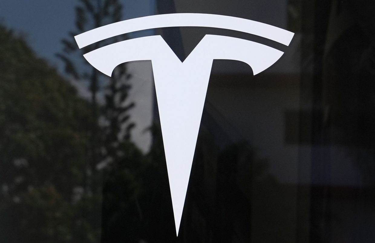 Tesla Self-Driving Feature Not Blamed in Fatal Texas Crash, Federal Investigators Find