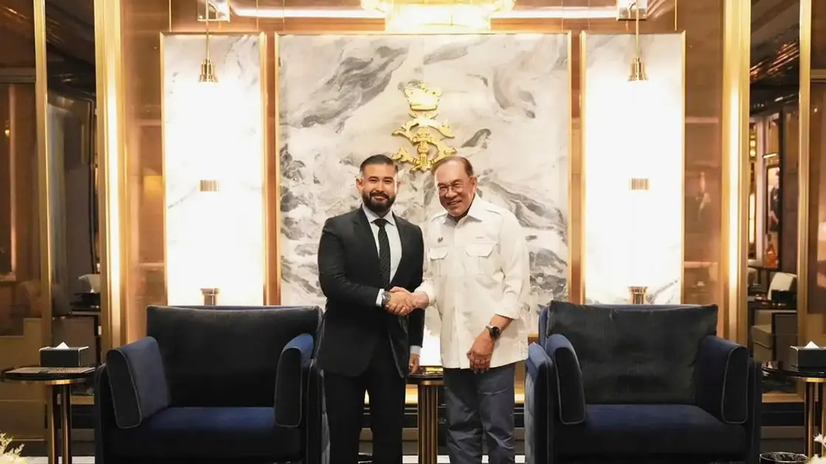 Anwar and Johor Regent Pledge to Strengthen State-Federal Partnership