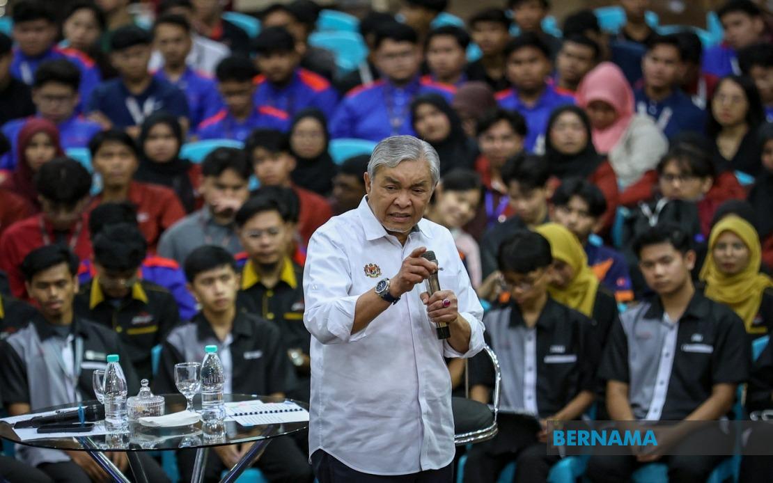 Deputy PM Zahid Calls for Gig Workers to Pursue TVET Training to Build Skills and Career Pathways