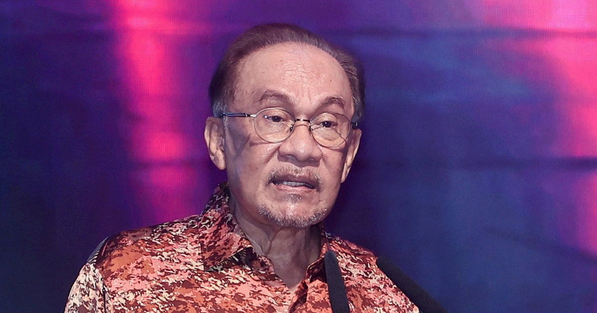 Anwar Condemns Israeli E1 Settlement Tender, Warns of Palestinian State Threat