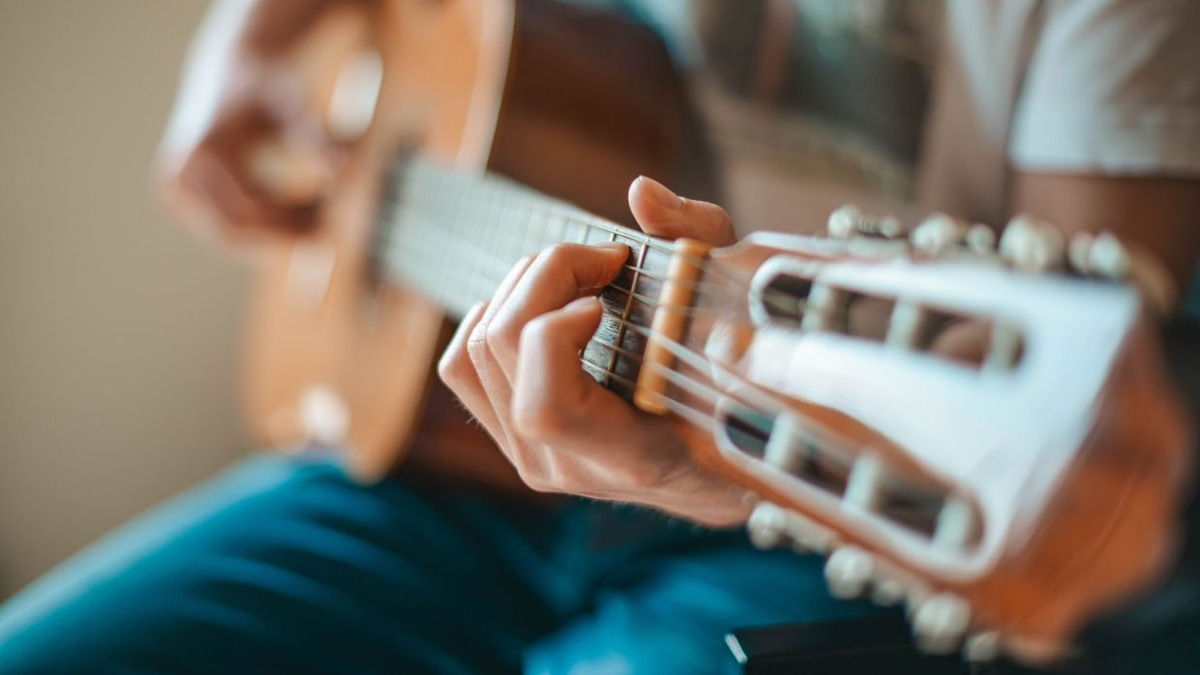 Japanese Musician Arrested After Seven Years of Relentless Guitar Noise Torments Neighbours