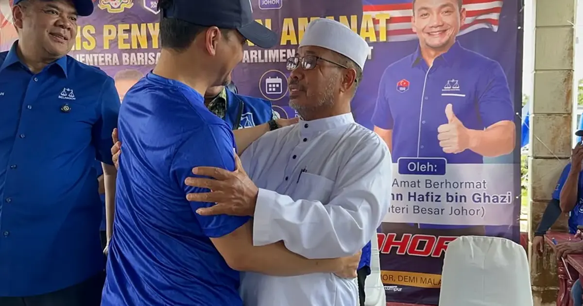 Batu Pahat by-elections reveal shifting PN-BN dynamics as PAS leaders attend Barisan rally