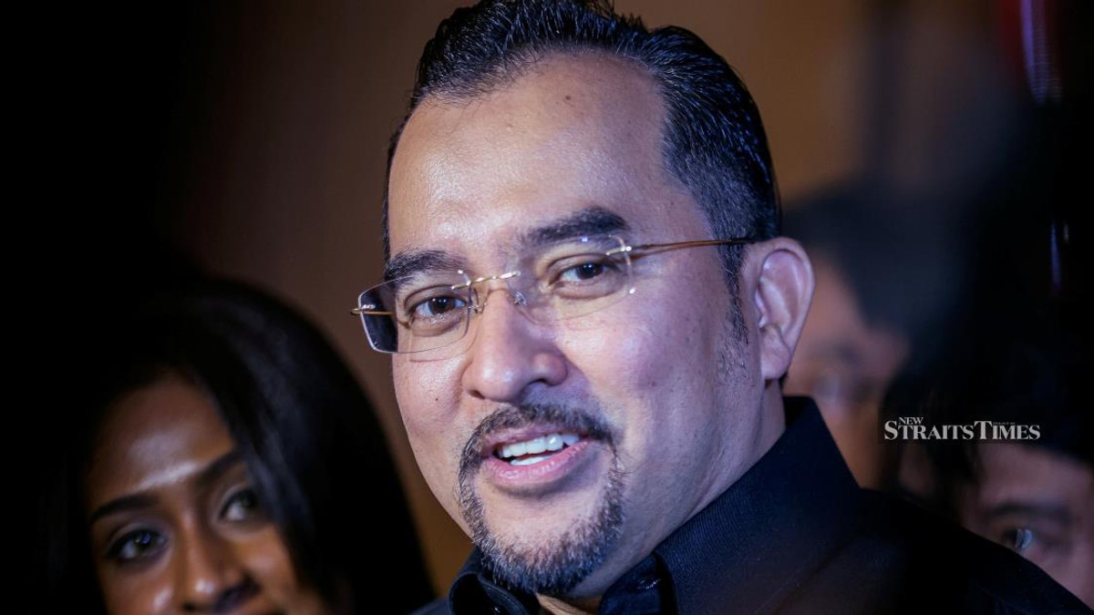 Asyraf challenges PH to name successor if Aminuddin loses Linggi seat