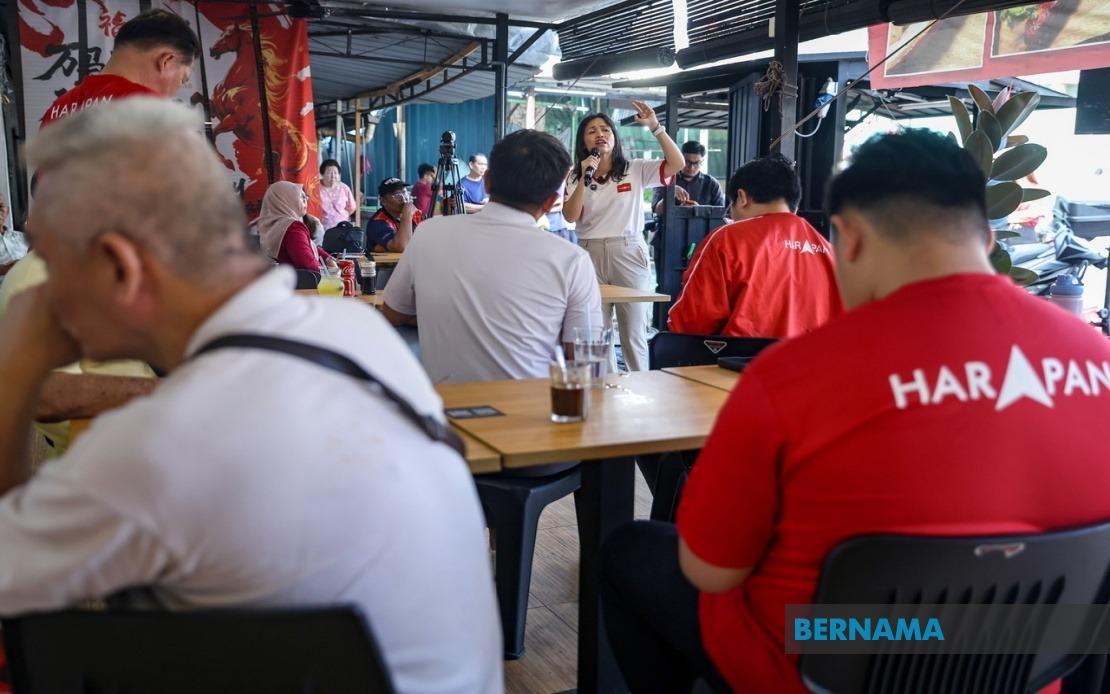 Teo Challenges Onn Hafiz Over Alleged BN Campaign at TVET Event in Johor