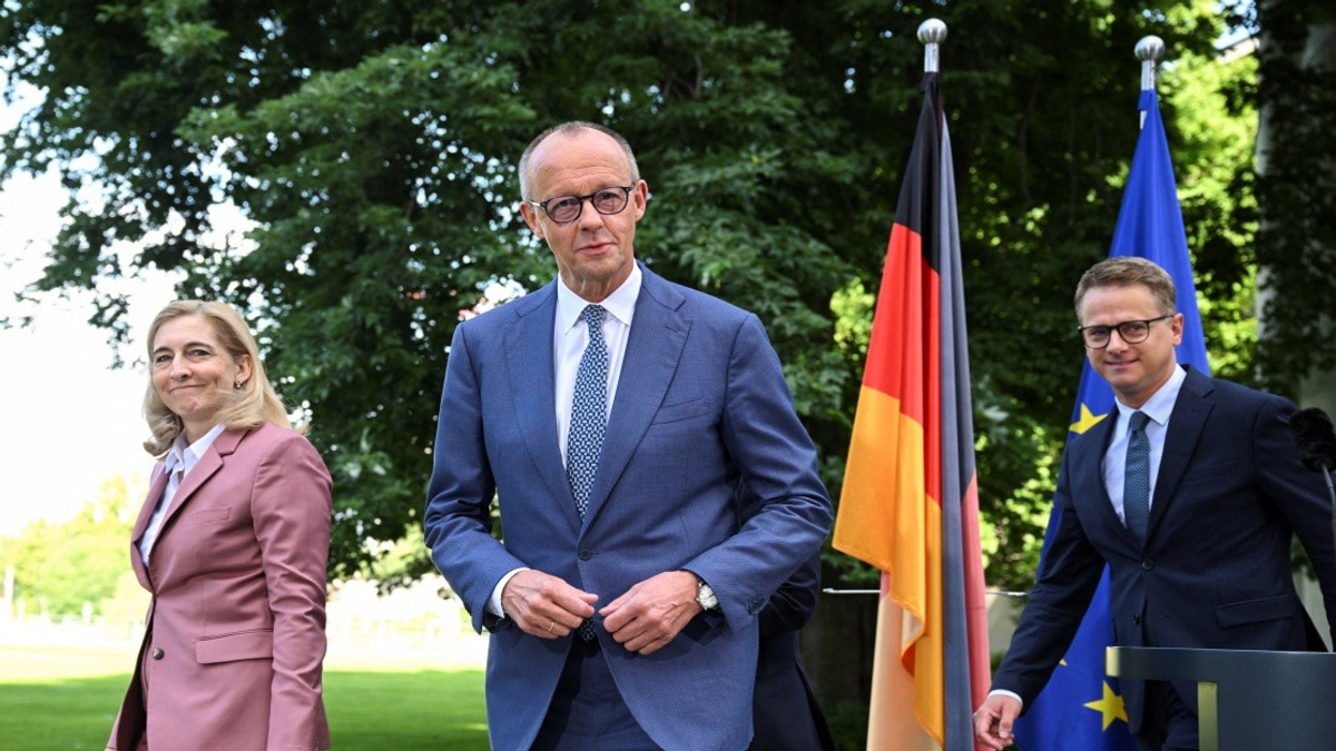 Merz Overhauls German Cabinet After Spahn's Surrogacy Scandal