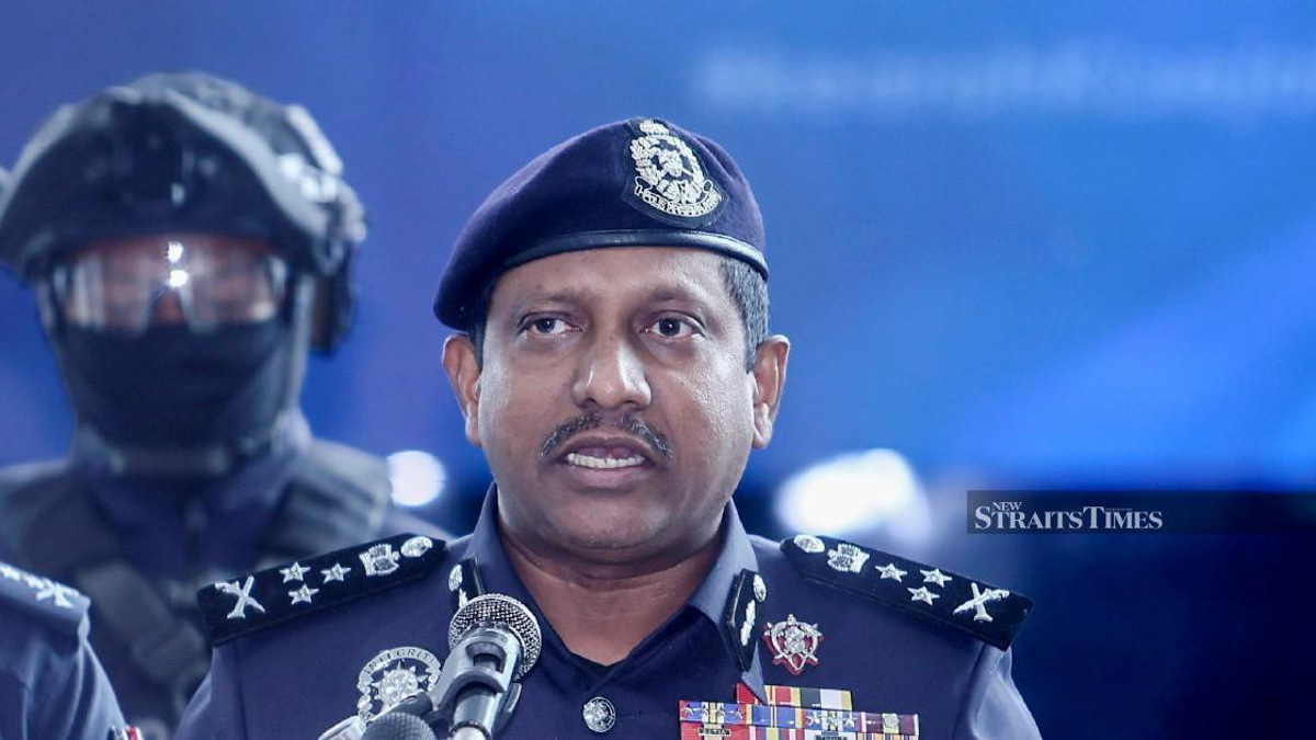 Malaysia Airlines Pilot Arrested in Indonesia Over Ecstasy Smuggling Had Clean Record in Malaysia