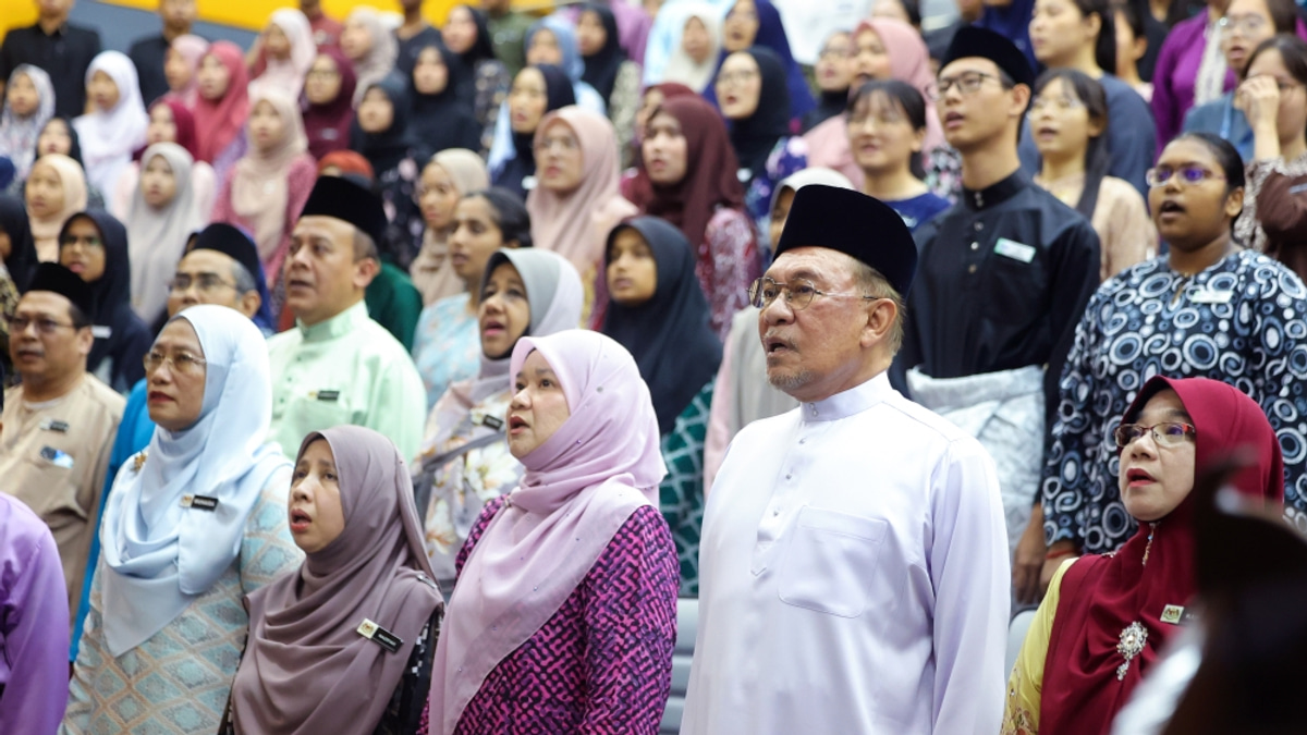 Anwar Identifies Resistance to Change as Reform's Biggest Hurdle