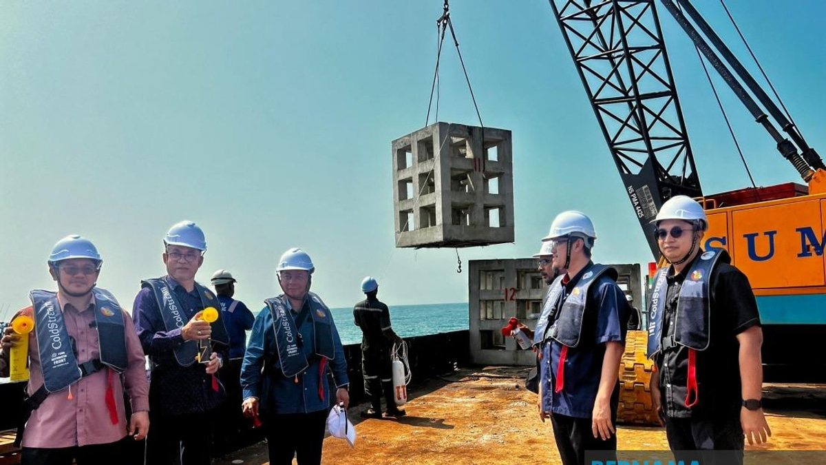 Artificial Reefs in Kelantan Waters Protect Smallholder Fishermen, Boost Food Security