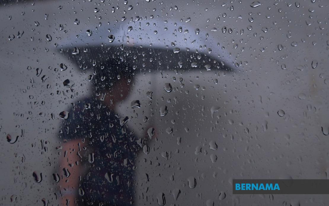 Morning Showers to Hit Four Johor Districts During Early Voting for State Election