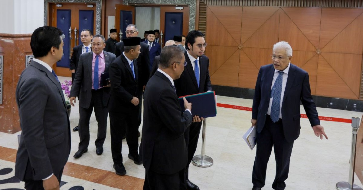 Religious Affairs Minister Urges Opposition MPs to Return for Tabung Haji RCI Debate