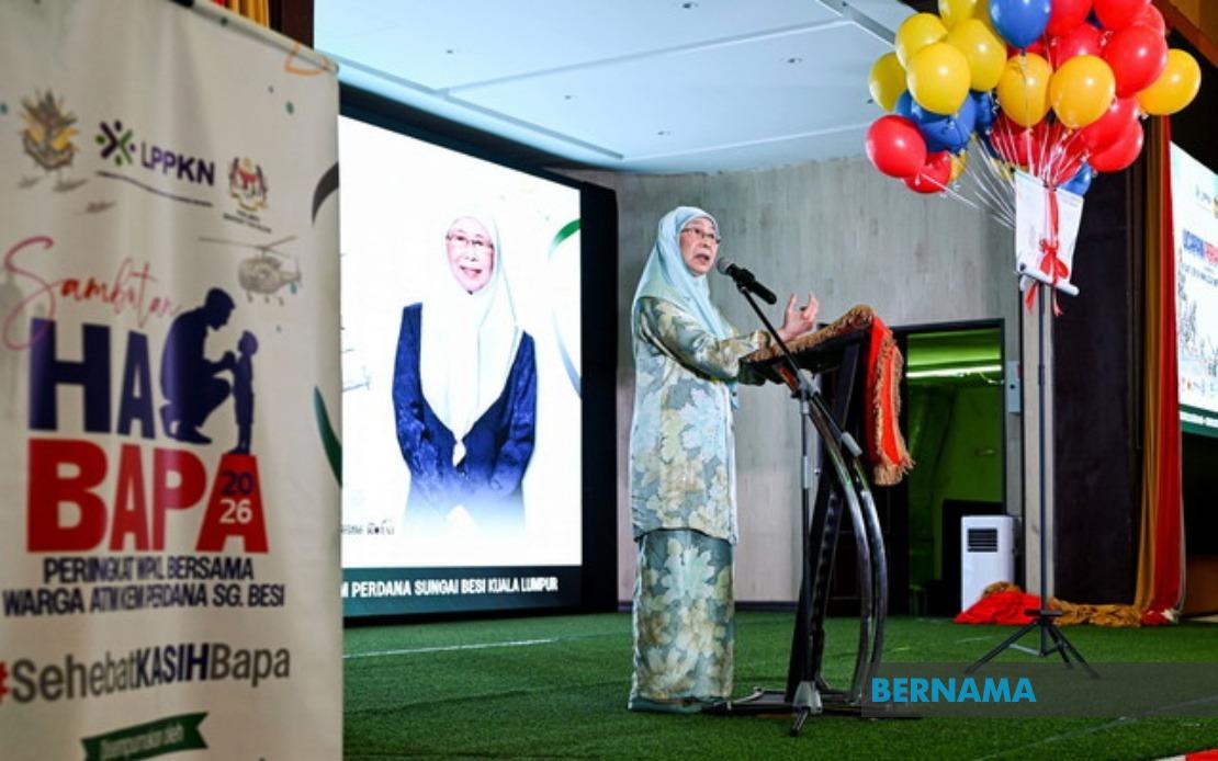 Armed Forces Fathers Need Greater Support, Says Dr Wan Azizah
