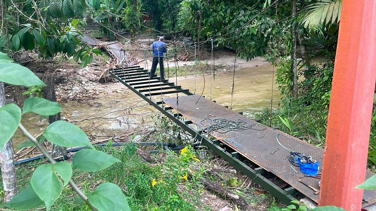 Perak Allocates RM500,000 For New Bridge After Kampung Ulu Geruntum Disaster