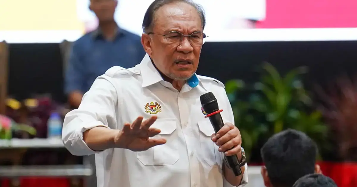 Anwar Dismisses Calls to Recalibrate US Relations Over Israeli Ban, Reaffirms Stance on Palestinian Civilians