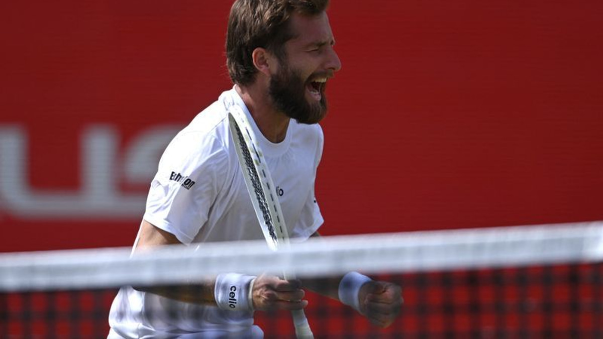 Moutet's Queen's Prize Money Slashed Over Profanity-Laden BBC Interview