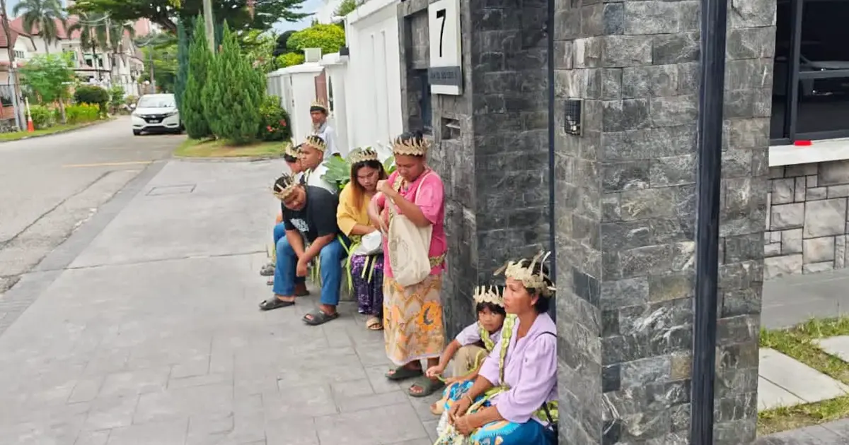 Three Orang Asli Freed in Pahang Land Dispute After PM's Intervention