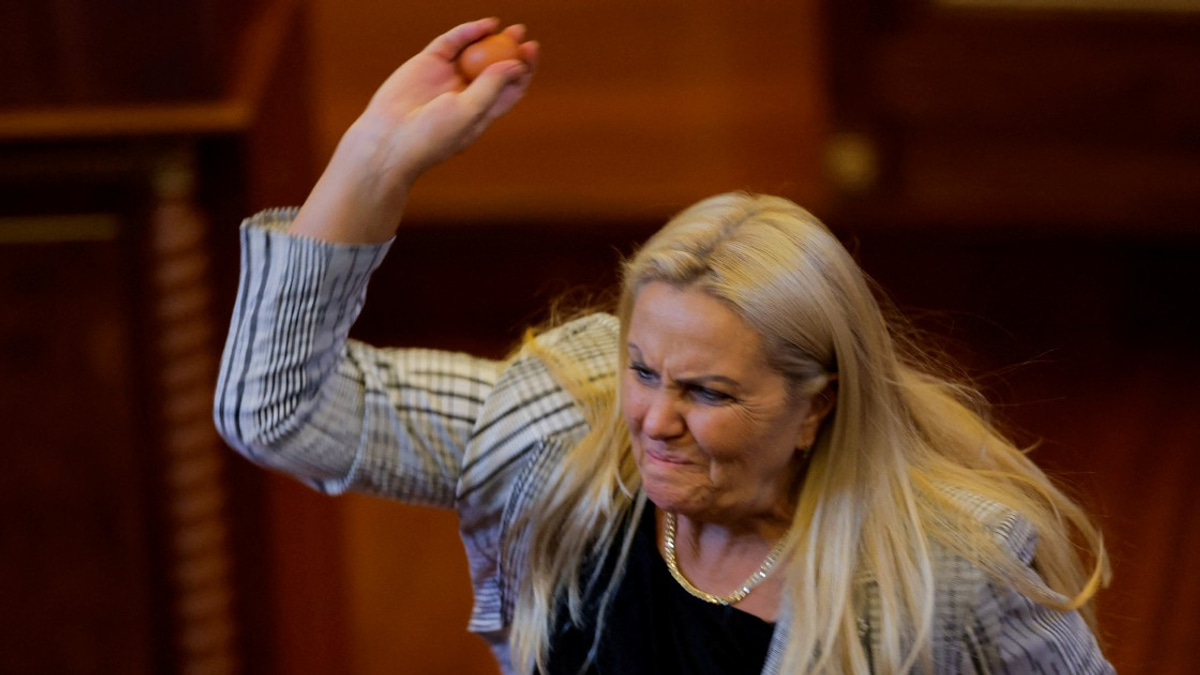 Kosovo Plunged Deeper Into Political Crisis After Egg-Throwing Incident in Parliament