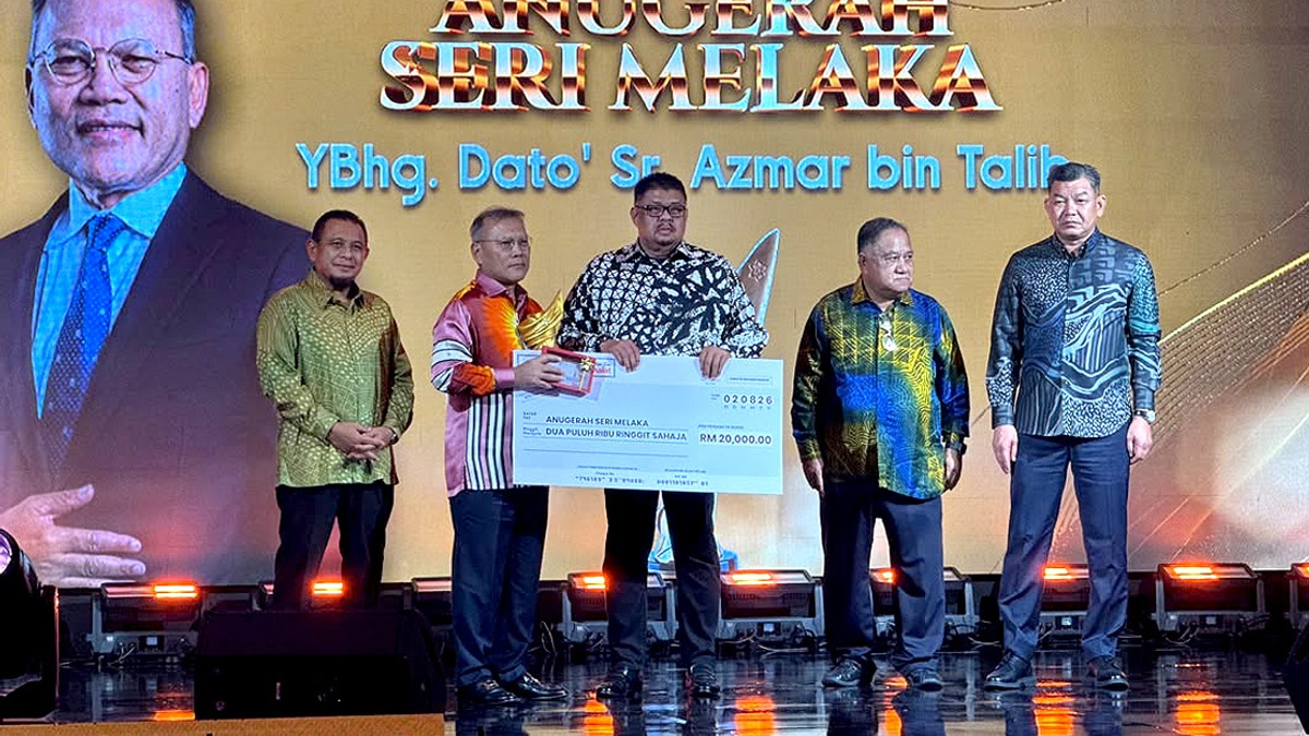Melaka Chief Minister Urges State's Success Stories to Mentor Next Generation
