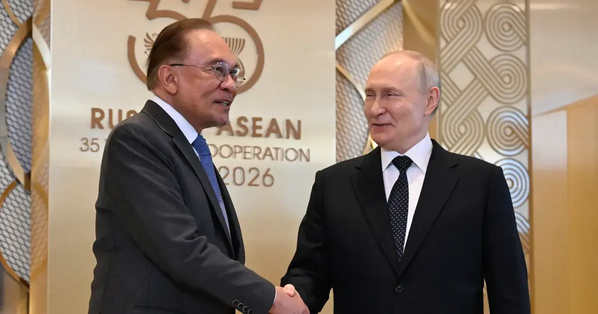 Putin Pledges Two Decades of Oil and Gas Supply to Malaysia