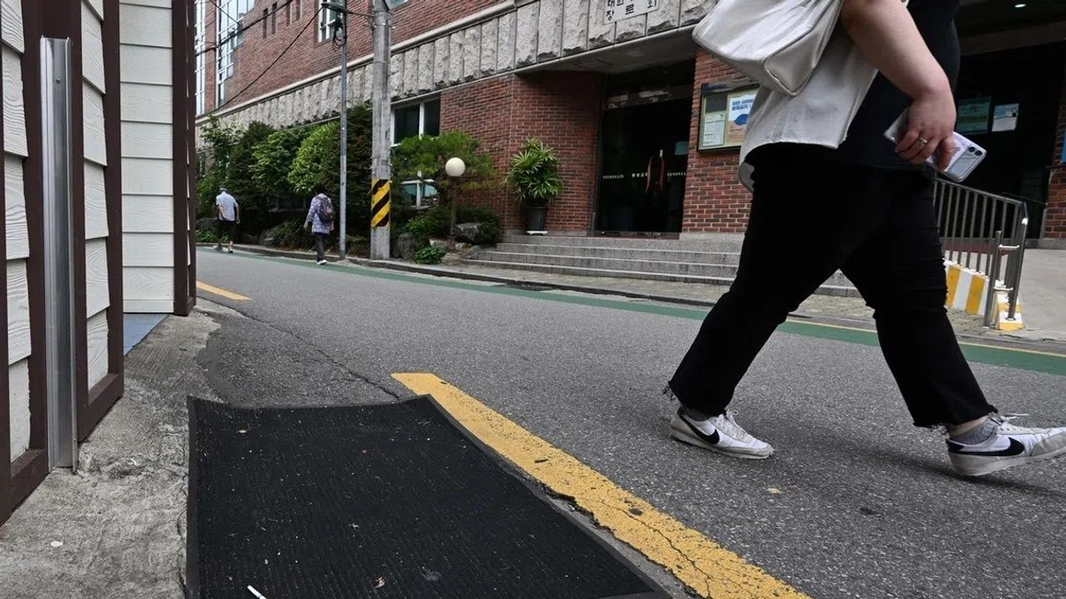 Seoul's Persistent Sewer Odour Problem Resists Solutions Despite Decade-Long Efforts