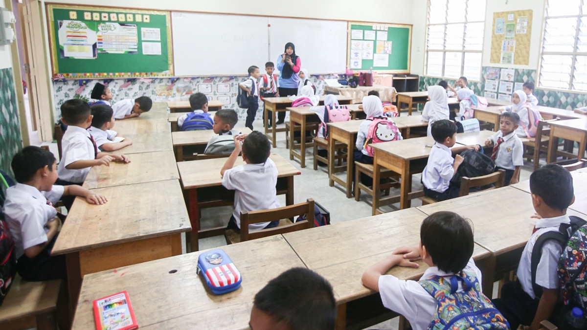 Malaysian Teachers Union Backs New Protection Act Amid Rising Fear of Legal Action