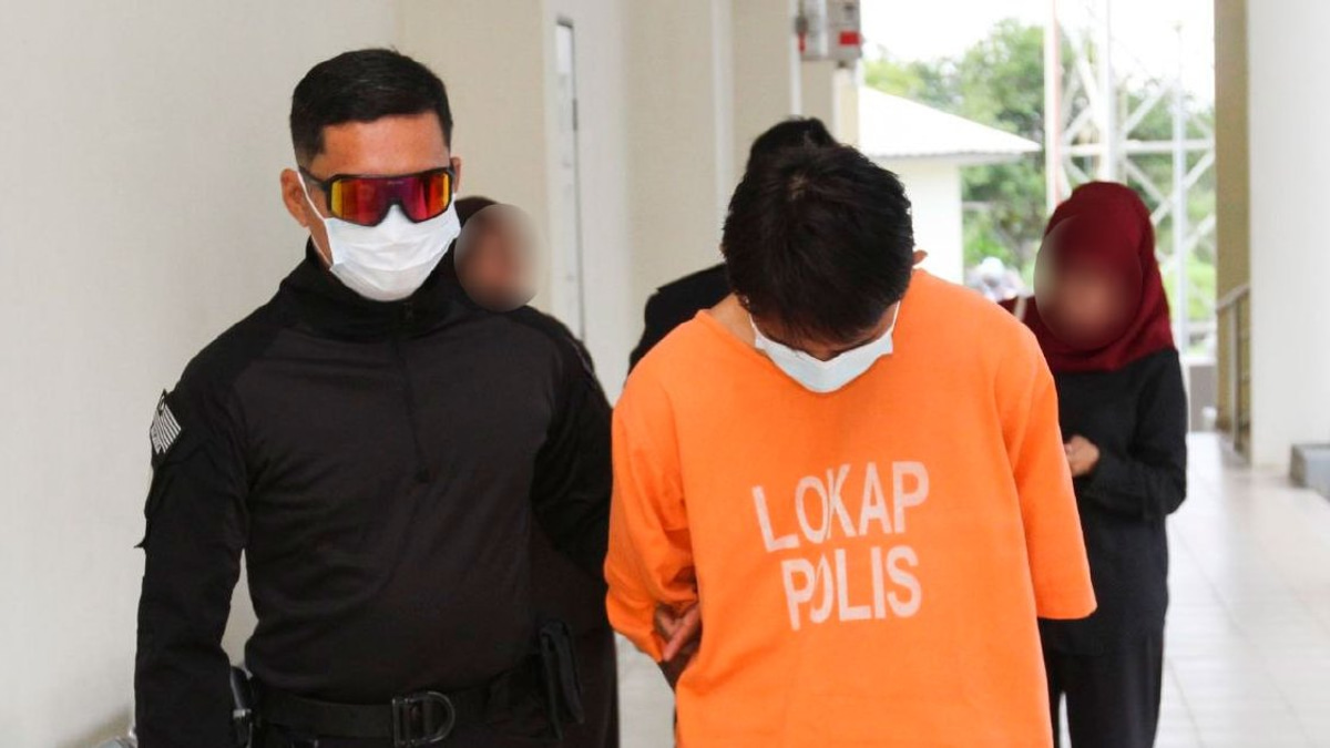 Fast-food cook faces sexual assault charges over teenager