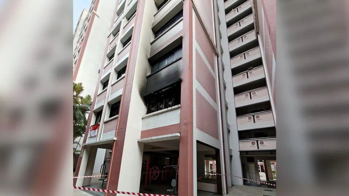 Elderly man hospitalised after bedroom fire in Singapore HDB block