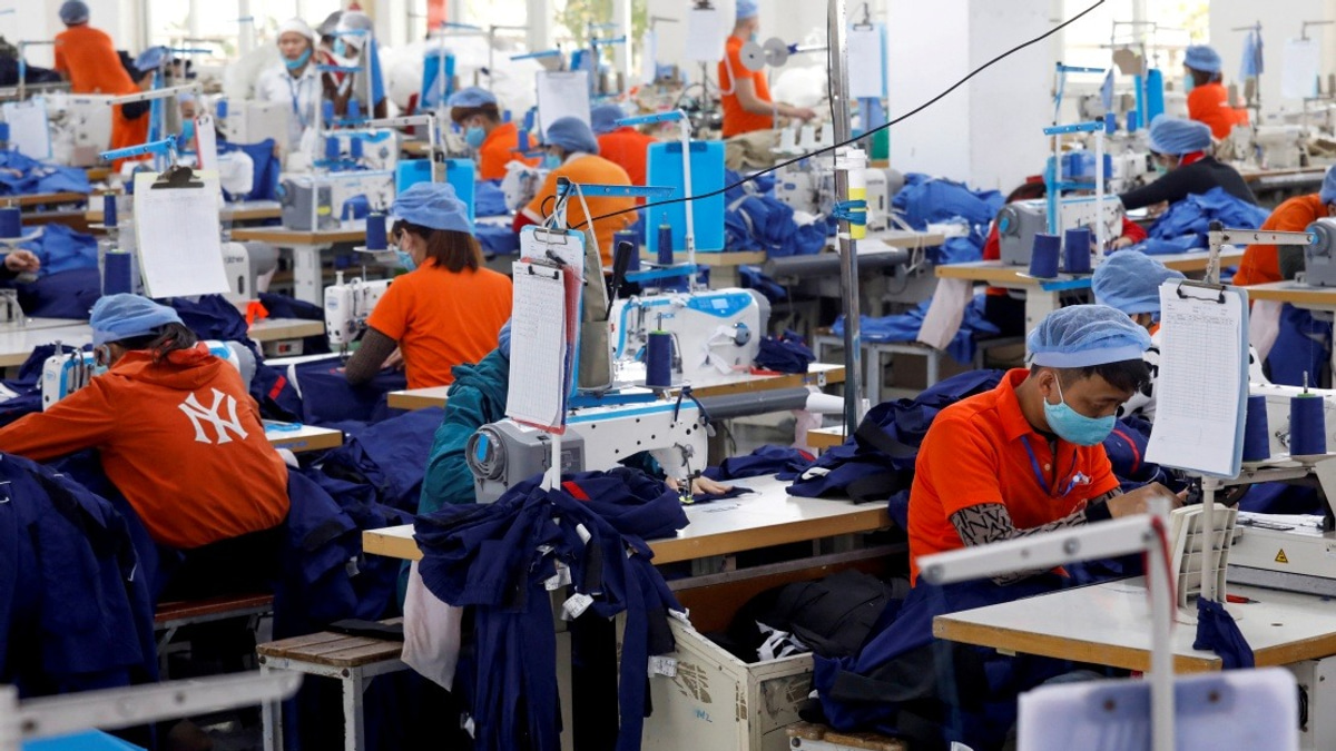 Philippines To Negotiate Reduction of US Forced Labour Tariff From 12.5% to 10%