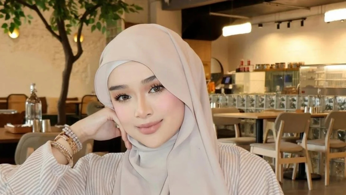 Marissa Dania Refutes Claims of Sidelining Her Mother Abby Abadi