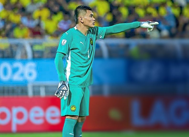 Malaysia faces uphill task after heavy defeat to Vietnam in AFF Cup semi-final