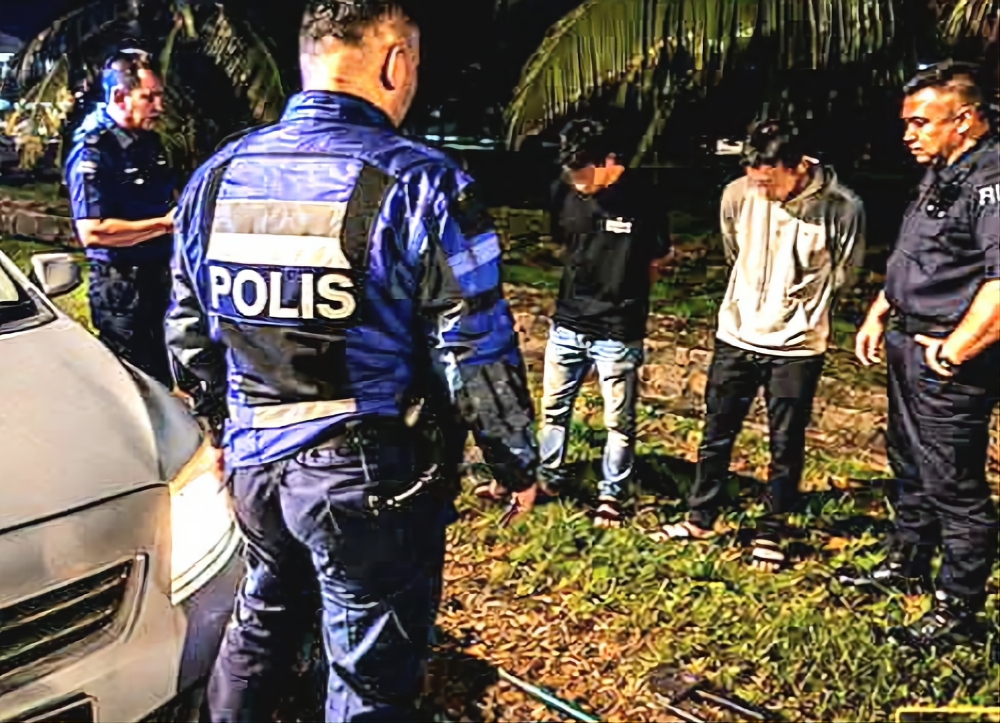 Three men arrested after high-speed police pursuit in Sibu