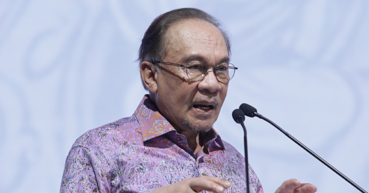 Anwar orders immediate aid coordination following Nepal, India flood disaster